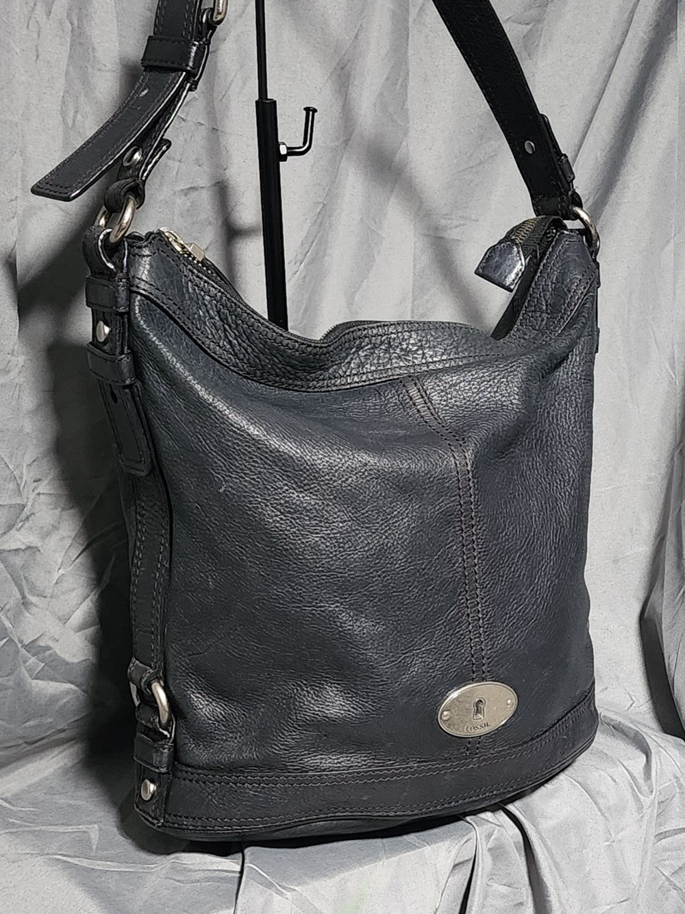 Fossil Maddox Black Pebbled Leather Hobo Bucket Bag Shoulderbag Purse